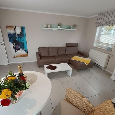 Haus Nemo - Appartement 5, Gemuetliches Appartement Mit Strandkorb, Strandnah 50 M Heringsdorf  Exterior foto
