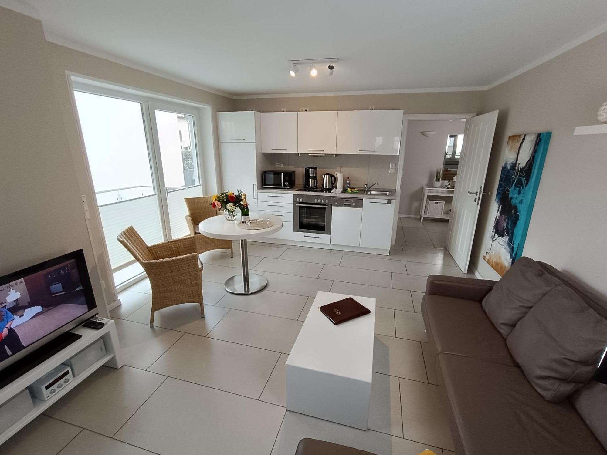 Haus Nemo - Appartement 5, Gemuetliches Appartement Mit Strandkorb, Strandnah 50 M Heringsdorf  Exterior foto